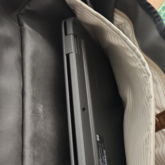 Timbuk2 Cream and Dark Gray Messenger Sunset Satchel - Picture 11 of 11